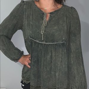 Long sleeve army green blouse